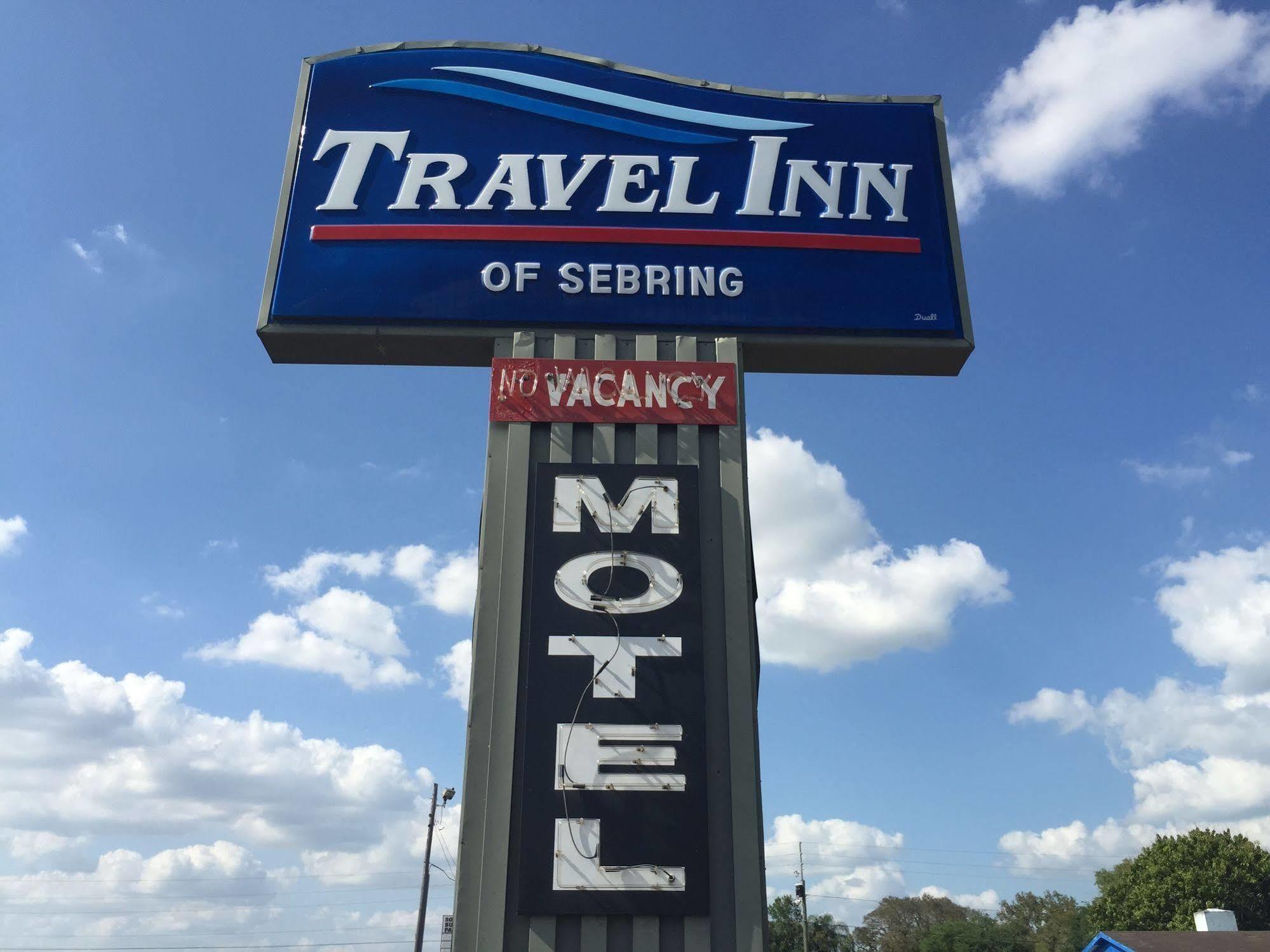 Travel Inn Of סברינג מראה חיצוני תמונה