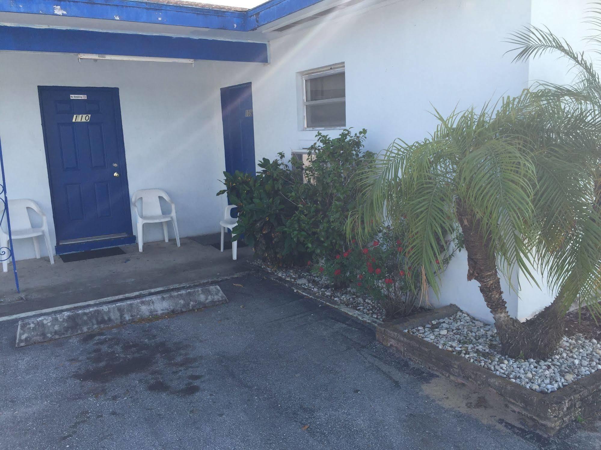 Travel Inn Of סברינג מראה חיצוני תמונה